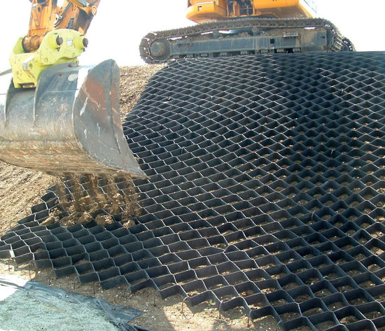 Clear Brushable Slope Protection Geocell